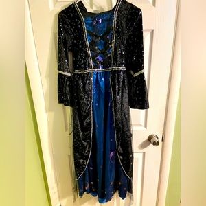 Spirit brand sorceress witch costume child sz xl.